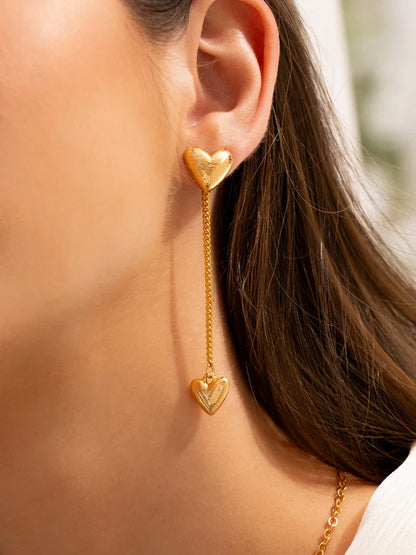 Aretes Cadena Corazón Gold