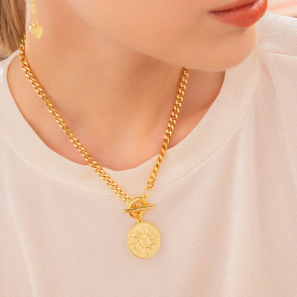 Collar Broche Medalla Sol + Aretes