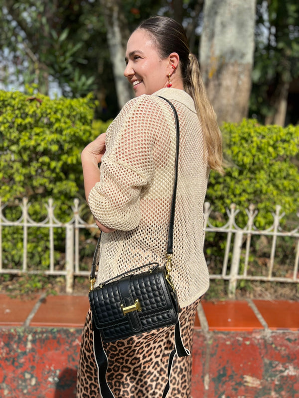 BOLSO NEGRO CON 2 CORREAS