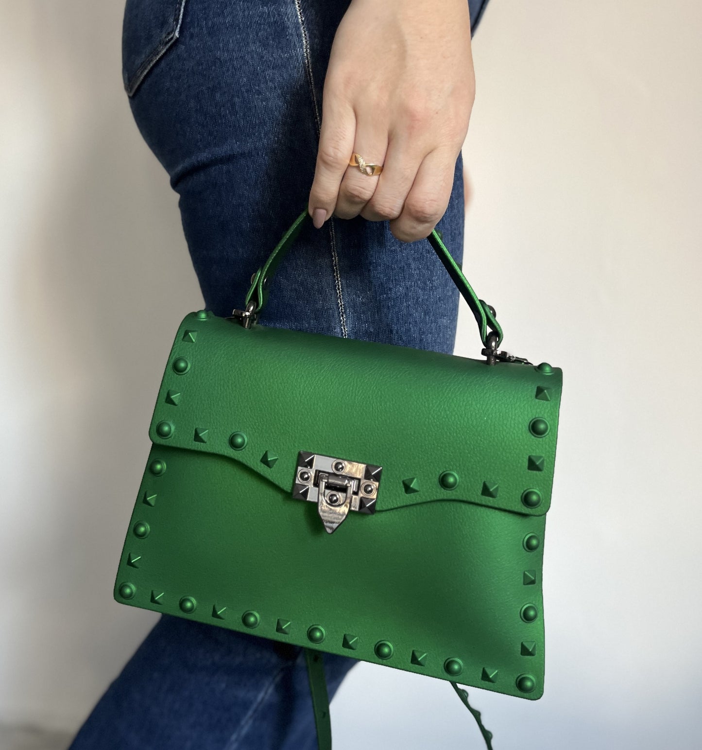 BOLSO TACHES VERDE