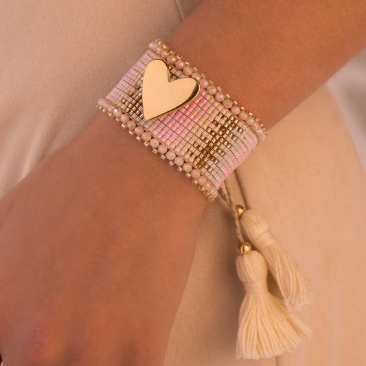 Pulsera Tejida Borlas Corazón + Aretes